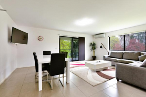 Гостиница Apex Park Holiday Apartments  Вангаратта